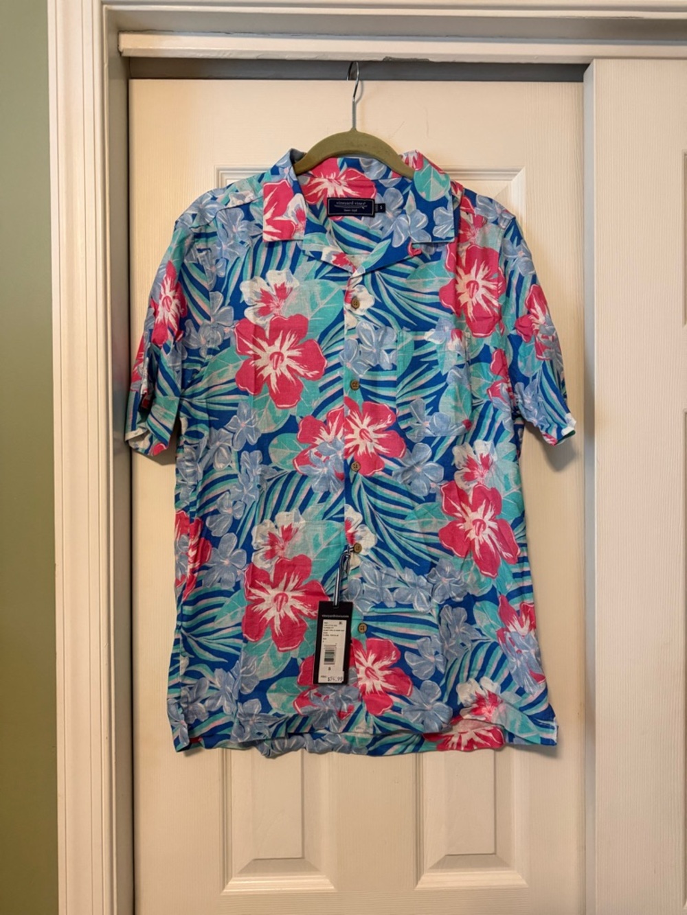 Vineyard Vines men’s Hawaiian shirt NWT